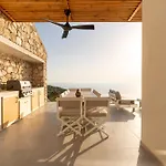 Lulu Lefkada Kalamítsi
