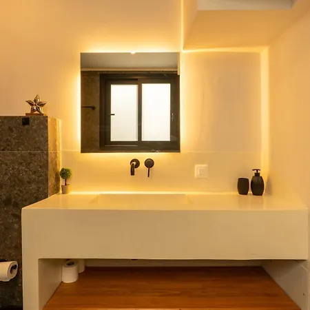 Lulu Lefkada Kalamítsi