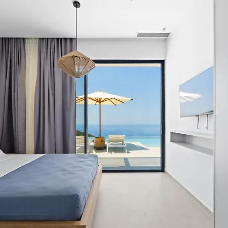 Lulu Lefkada Villa *