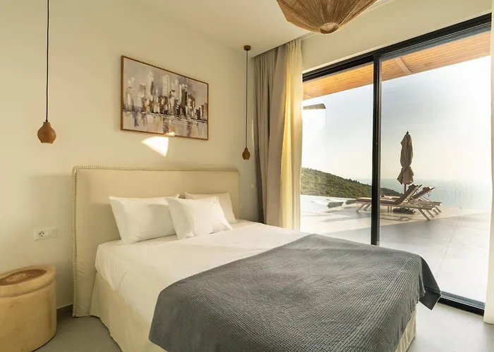 Lulu Lefkada * Kalamítsi