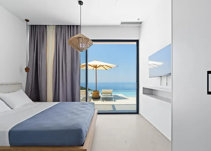 Lulu Lefkada Villa *